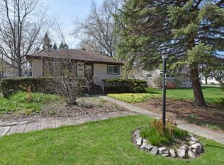 2102 Elizabeth Ave, Zion, IL 60099