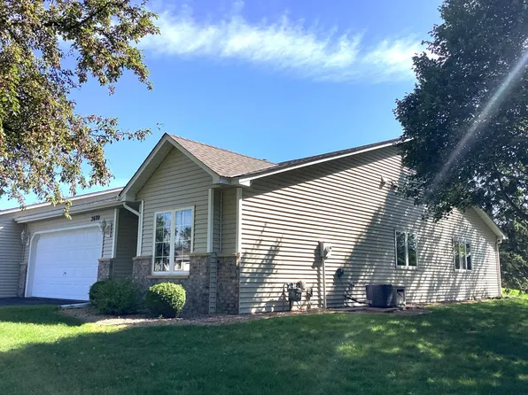 3600 Zinnia Ln N, Plymouth, MN 55441
