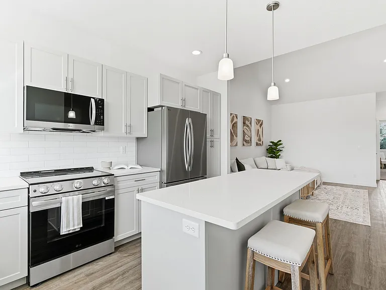 510 Diamond Ln — Photo 19
