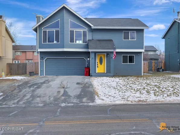 1015 Woodstock Dr, Palmer, AK 99645