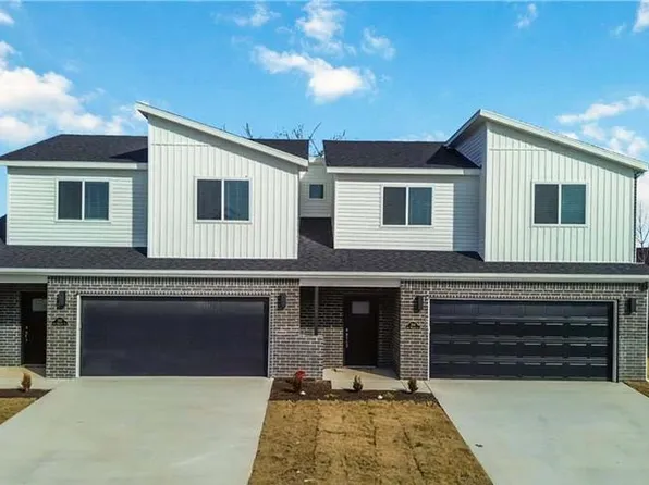 646 Sun Meadows Loop, Centerton, AR 72719