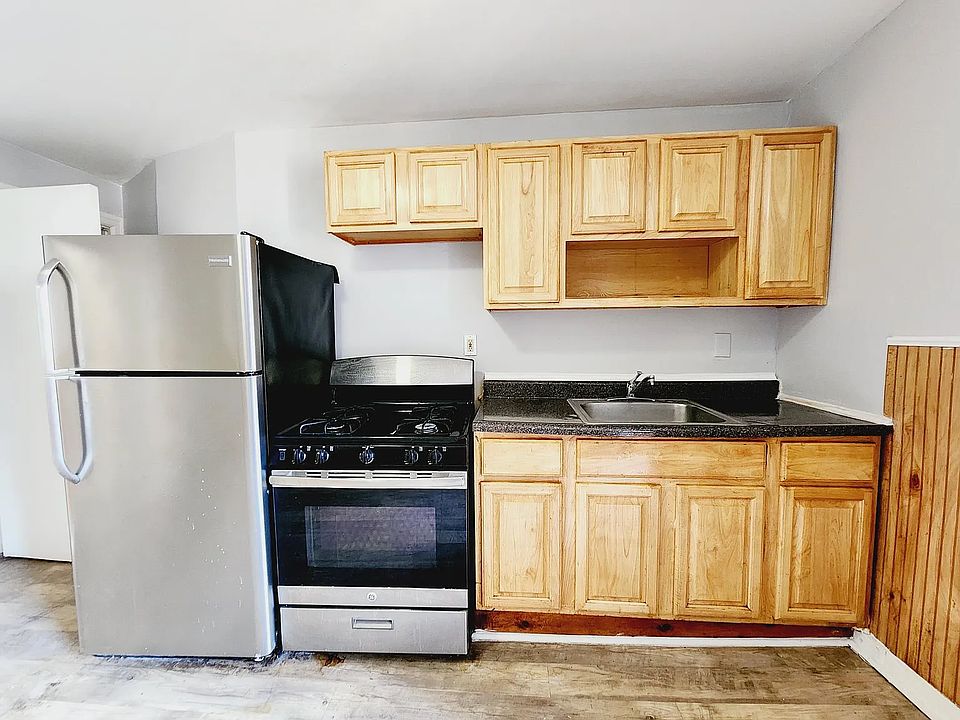 1st image of 72 Van Nostrand Ave #5C