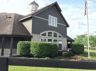 6523 Crab Apple Dr, Canal Winchester, OH 43110