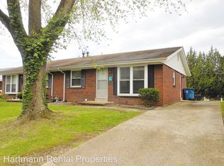 25 Manor Dr, Collinsville, IL 62234