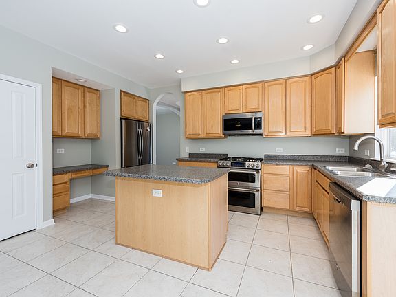 2nd image of 37548 Lyons Woods Ct