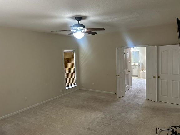 4th image of 8561 Bay Orchard Ln