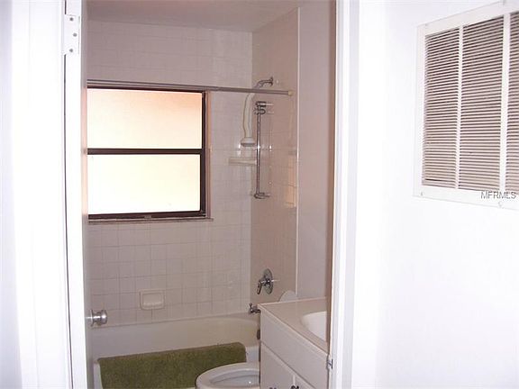 5th image of 4608 W San Jose St