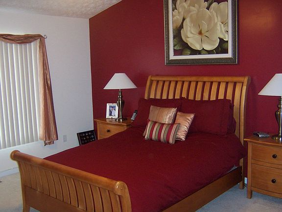 2nd image of 2414 Heather Glen Dr