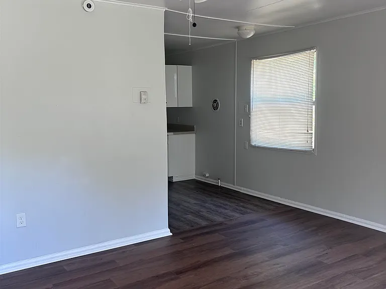 3329 Madewell St — Photo 2