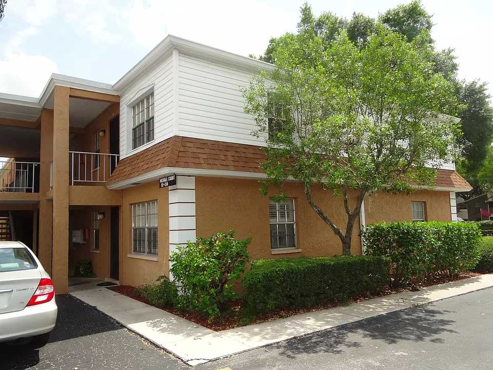 4718 Michael Ct #120