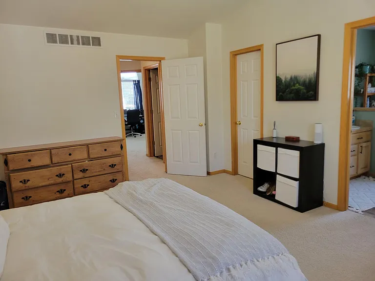 456 Lavastone Ave — Photo 10