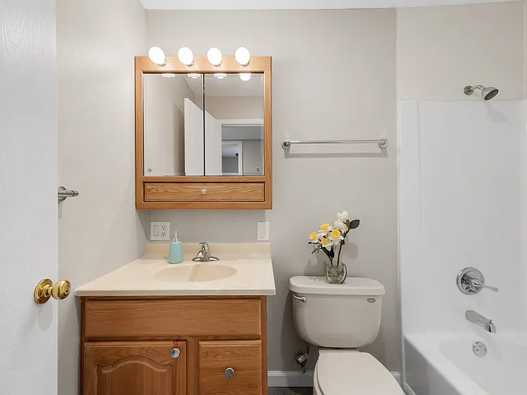 1512 1st Ave #C205N — Photo 19