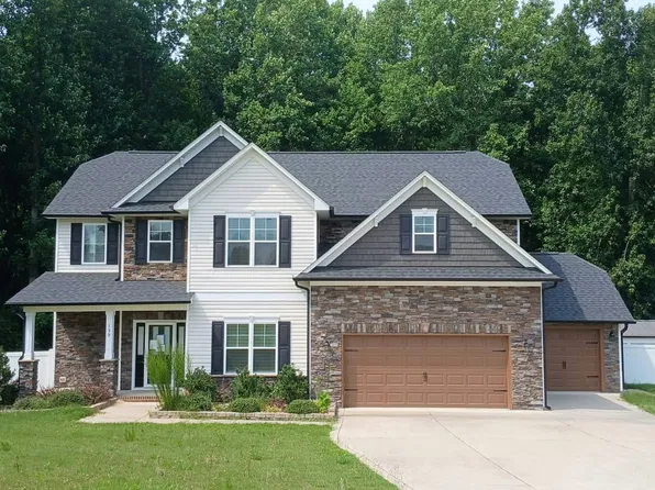 159 Shady Oaks Dr, Benson, NC 27504