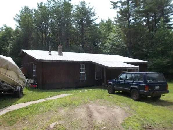 82 Roxbury Pond Road, Andover, ME 04216