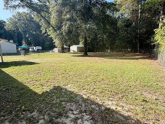 3rd image of 792 Old Newton Rd