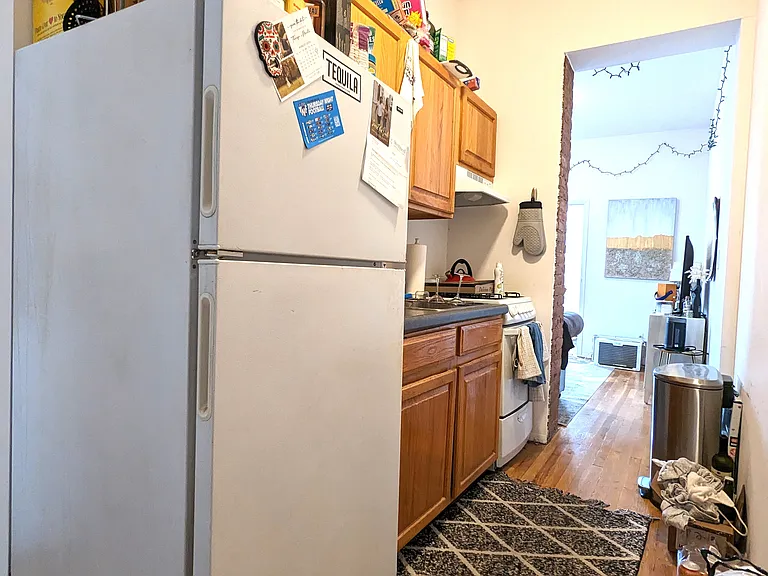 2 Clinton St #2B — Photo 9