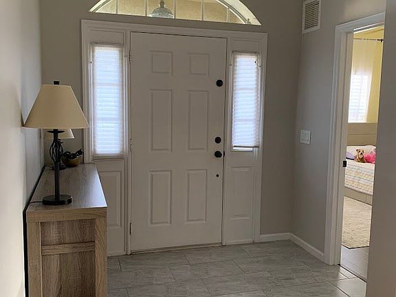 4th image of 644 Fern Lake Dr