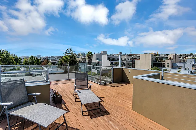 community roof deck