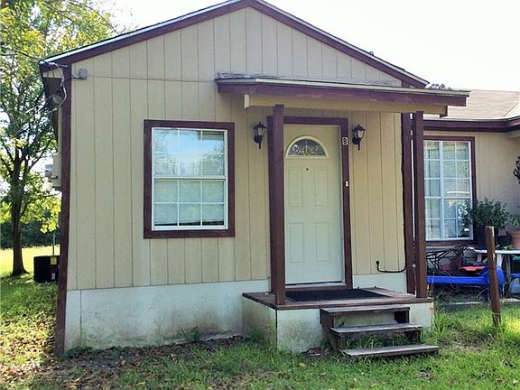 2nd image of 138 Kathlyn Ln #B