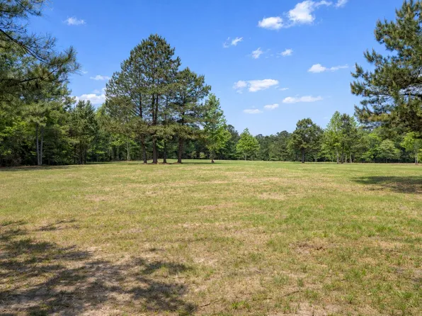 4552 Van Hwy, Tyler, TX 75704