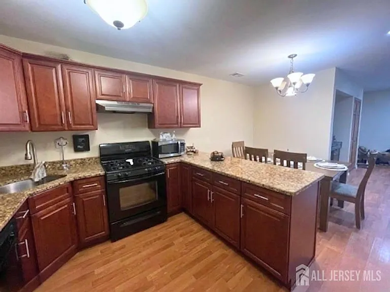 156 Pennsylvania Way — Photo 10