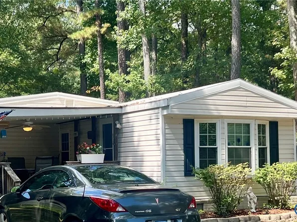 16904 Lansmill Dr, South Chesterfield, VA 23834