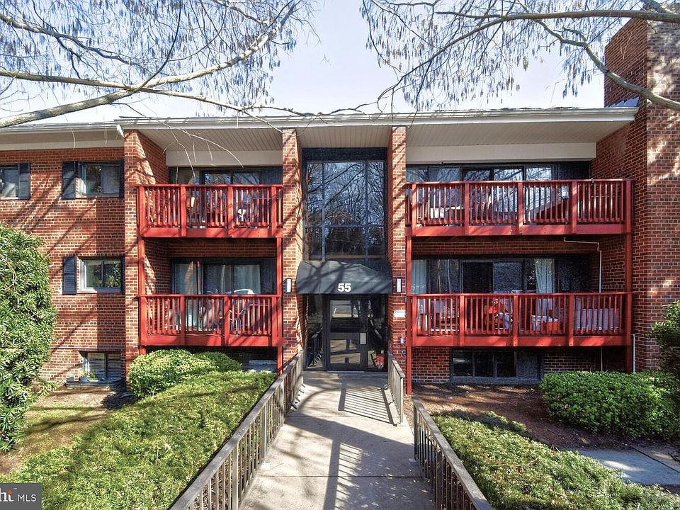 1st image of 55 Skyhill Rd APT 101