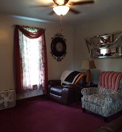 3rd image of 707 N 4th St