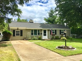 7712 Jansen Dr, Springfield, VA 22152