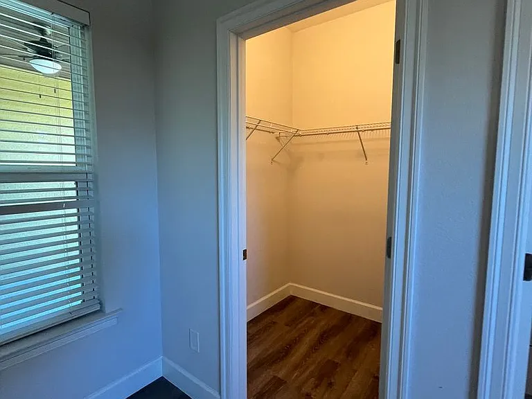 38 Pine Hill Ln #B — Photo 10