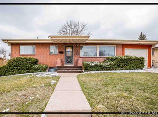 826 Old Trail Rd, Cheyenne, WY 82001