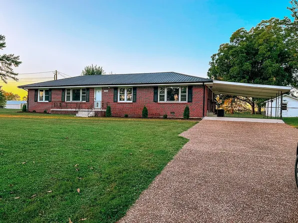 536 Elm St, Baxter, TN 38544