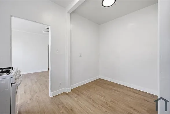 4416 Wall St #3 — Photo 6