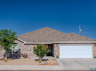 2128 Roadrunner Ln, Portales, NM 88130