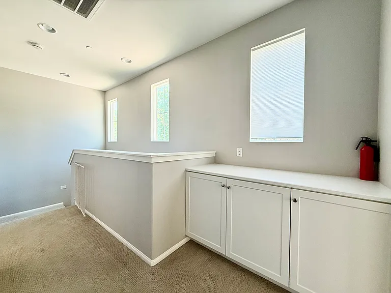 195 Macintosh Way — Photo 8