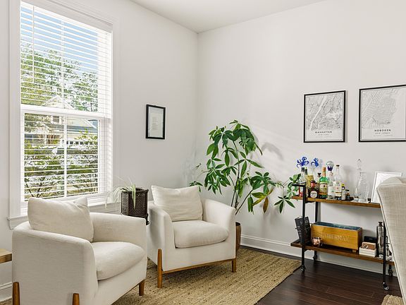 2nd image of 3065 Grand Bay Ln
