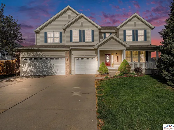 2420 Big Sky Dr, Papillion, NE 68046