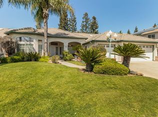 1688 E Granada Ave, Fresno, CA