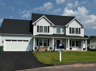 14 Cortland Way, Cromwell, CT 06416