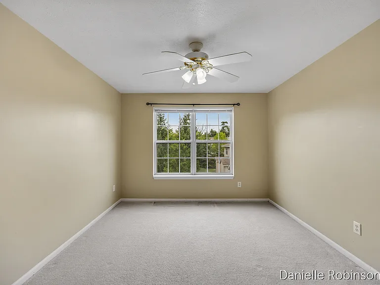 1796 Grand Ridge Ct NE — Photo 14