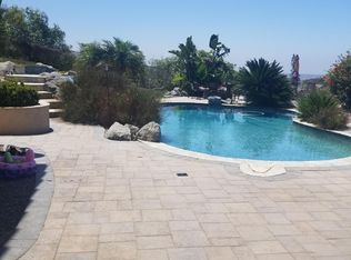 6190 Hidden Valley Rd #B, Fallbrook, CA 92028