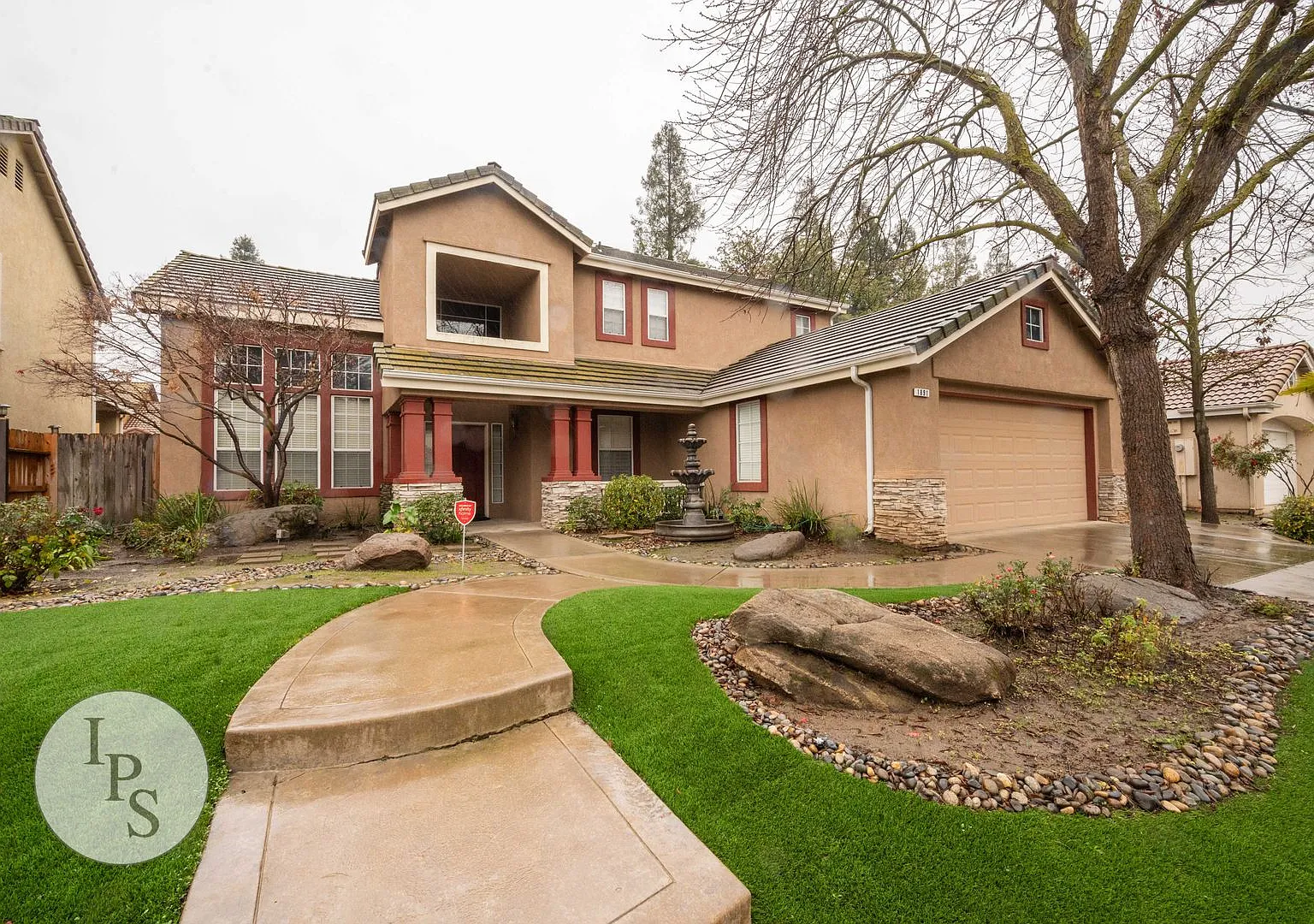 North Fresno Home, 4BR/3BA, in CUSD - Lots of Amenities! — Photo 1