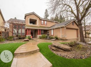 1891 E Oak Haven Dr, Fresno, CA