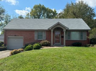 162 Zandale Dr, Lexington, KY 40503