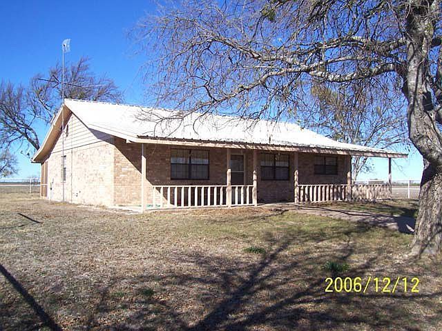 1st image of 2745 Fm 932