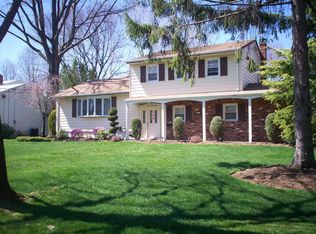 148 Dorset Dr, Clark, NJ 07066