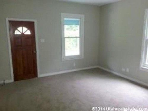 2nd image of 802 E Sherman Ave