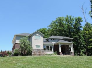 2992 Sneakville Rd, Lawrenceburg, IN 47025