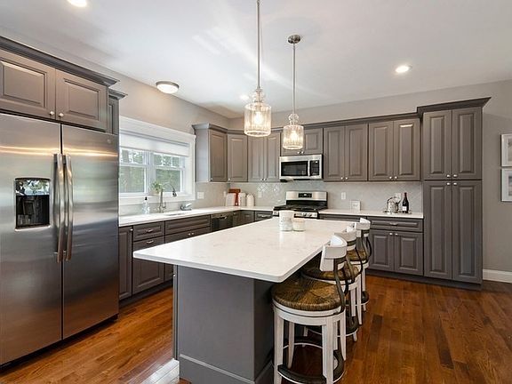 4th image of 36 Starboard Rd #C