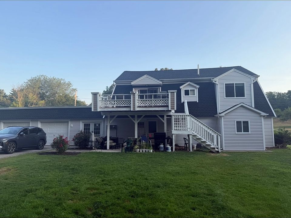 1st image of 2 Jacob Ave #1